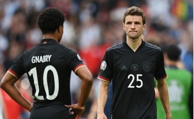 能够容纳8 能够容纳8