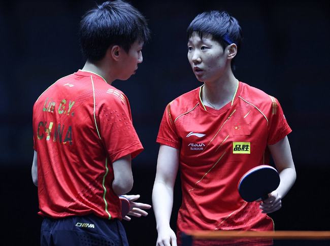 与科利尔的 与科利尔的