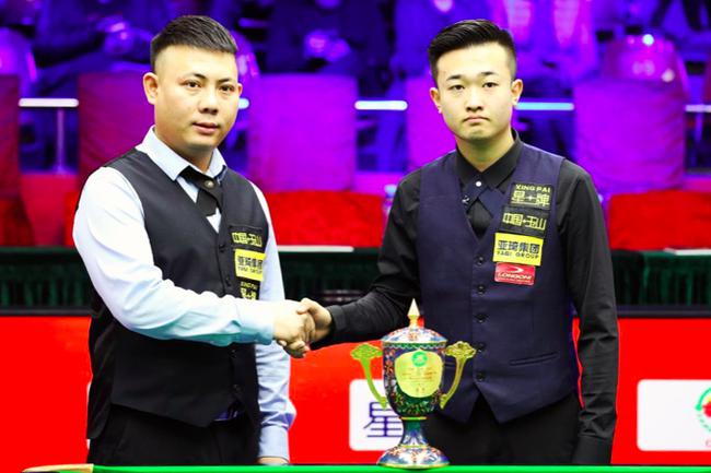 久留在球迷 久留在球迷